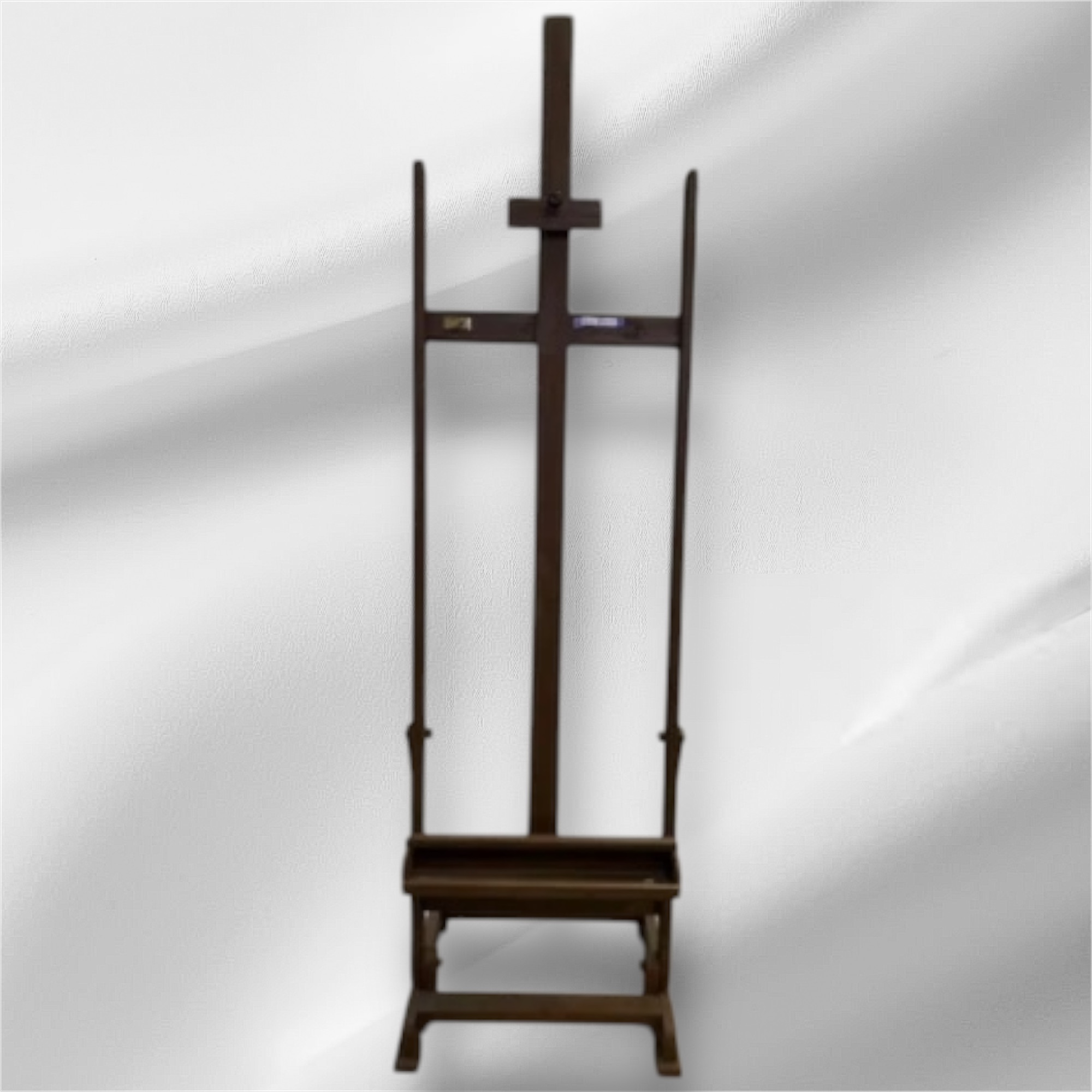 سه پایه چوبی وینزوری (آرتیست)