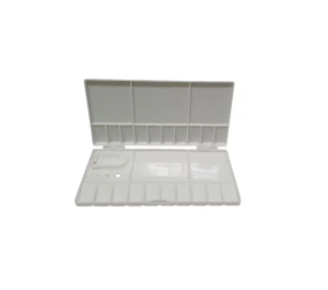 پالت در دار سفید